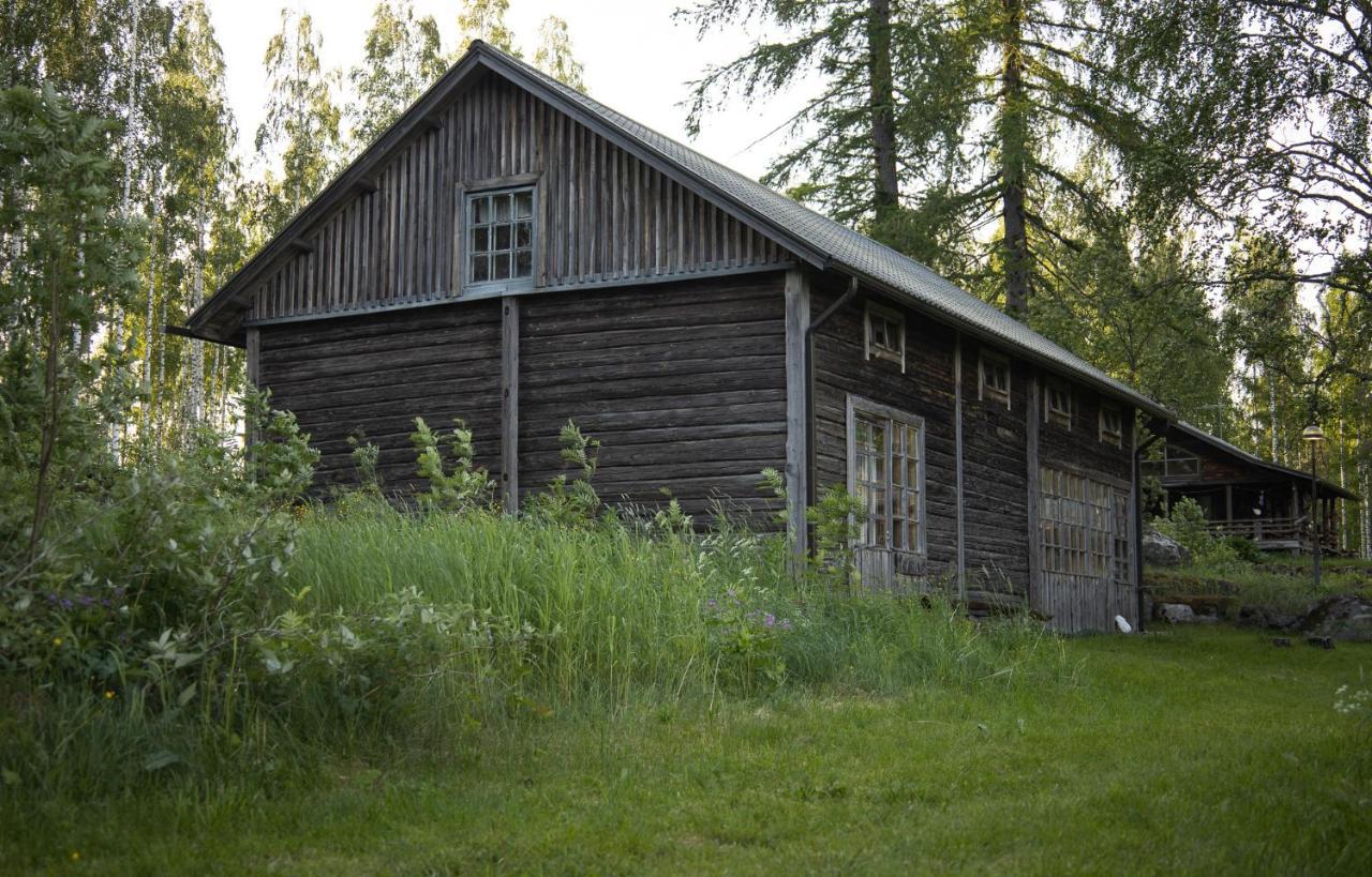 Tarina-Aho Acomodação com café da manhã Vuonislahti Exterior foto