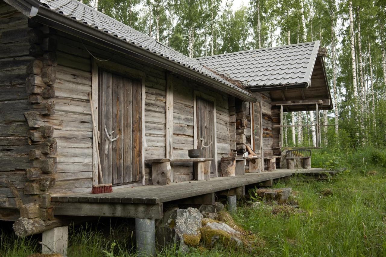 Tarina-Aho Acomodação com café da manhã Vuonislahti Exterior foto